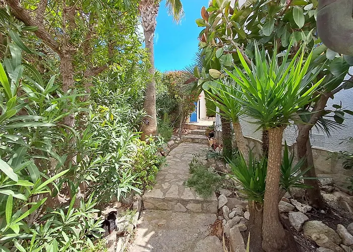 Casita De La Cumbre - Comfortable Holiday Home Near Cala Moraig